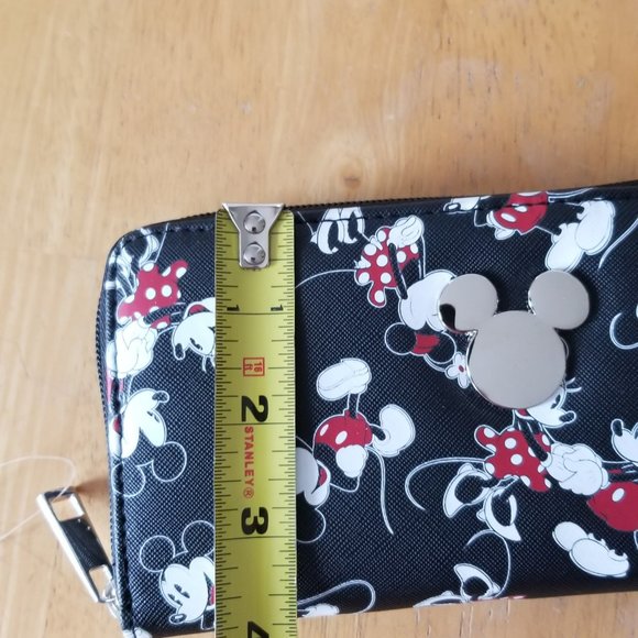 Disney Bioworld Mickey Mouse Mini Mouse Zip Around Wallet - Picture 8 of 9